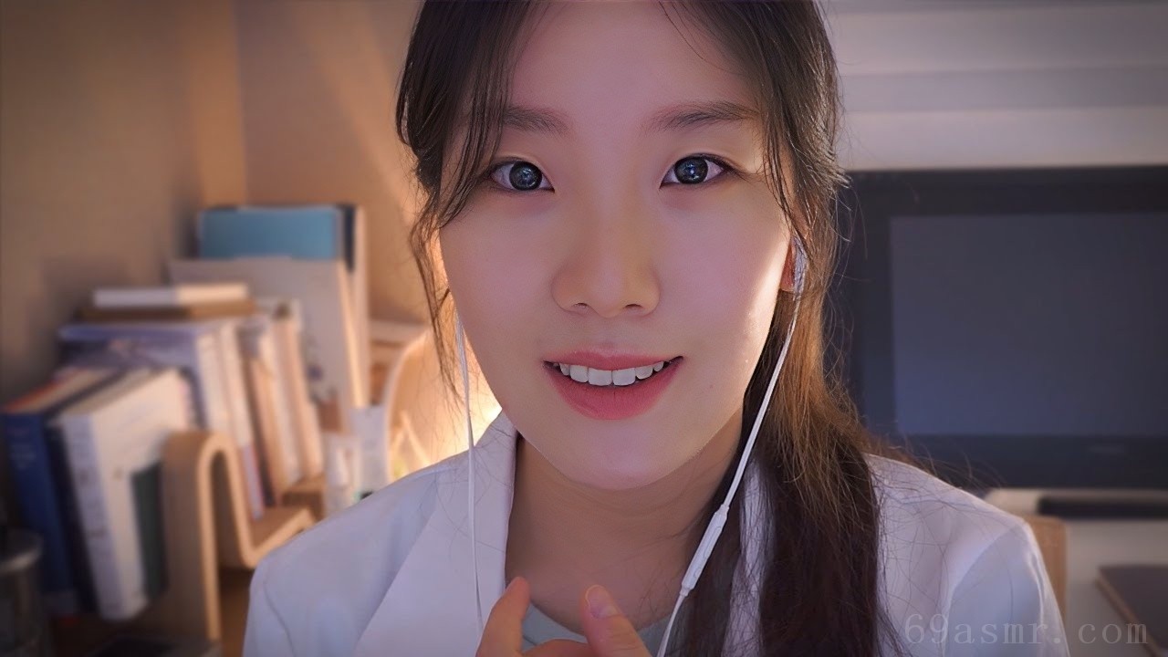 ENG ASMR 皮肤科医生激光治疗提取皮肤病激光治疗痤疮挤出:)